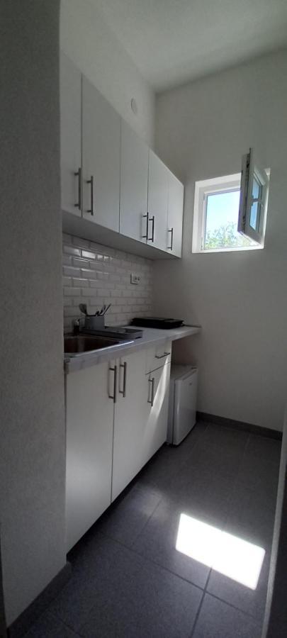 Appartement Lena! à Kladovo Extérieur photo