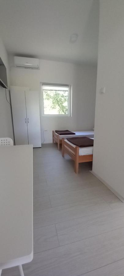 Appartement Lena! à Kladovo Extérieur photo